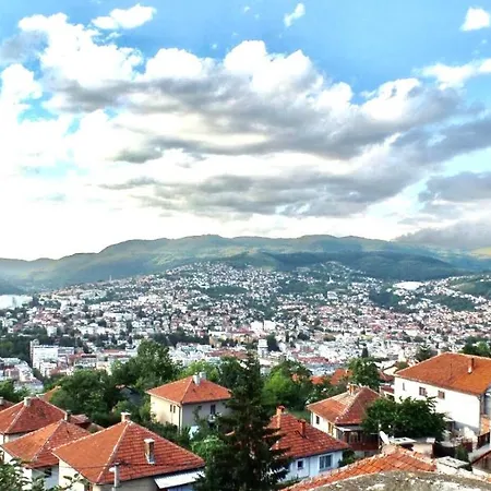 Lari And Klo Sarajevo