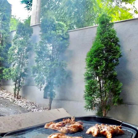 Lari And Klo Apartamento