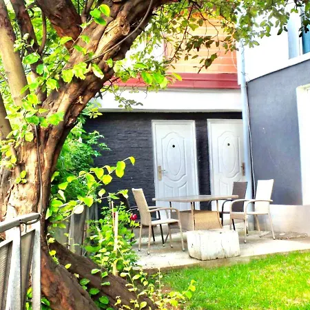 아파트 Lari And Klo *