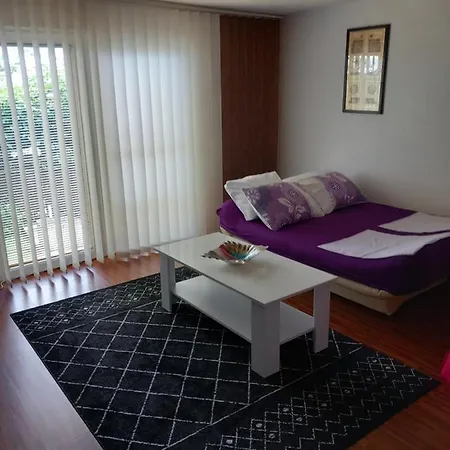 Lari And Klo Apartment Sarajevo