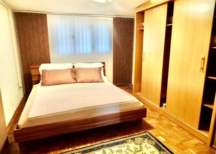 아파트 Lari And Klo