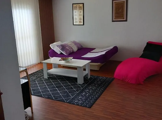 아파트 Lari And Klo *